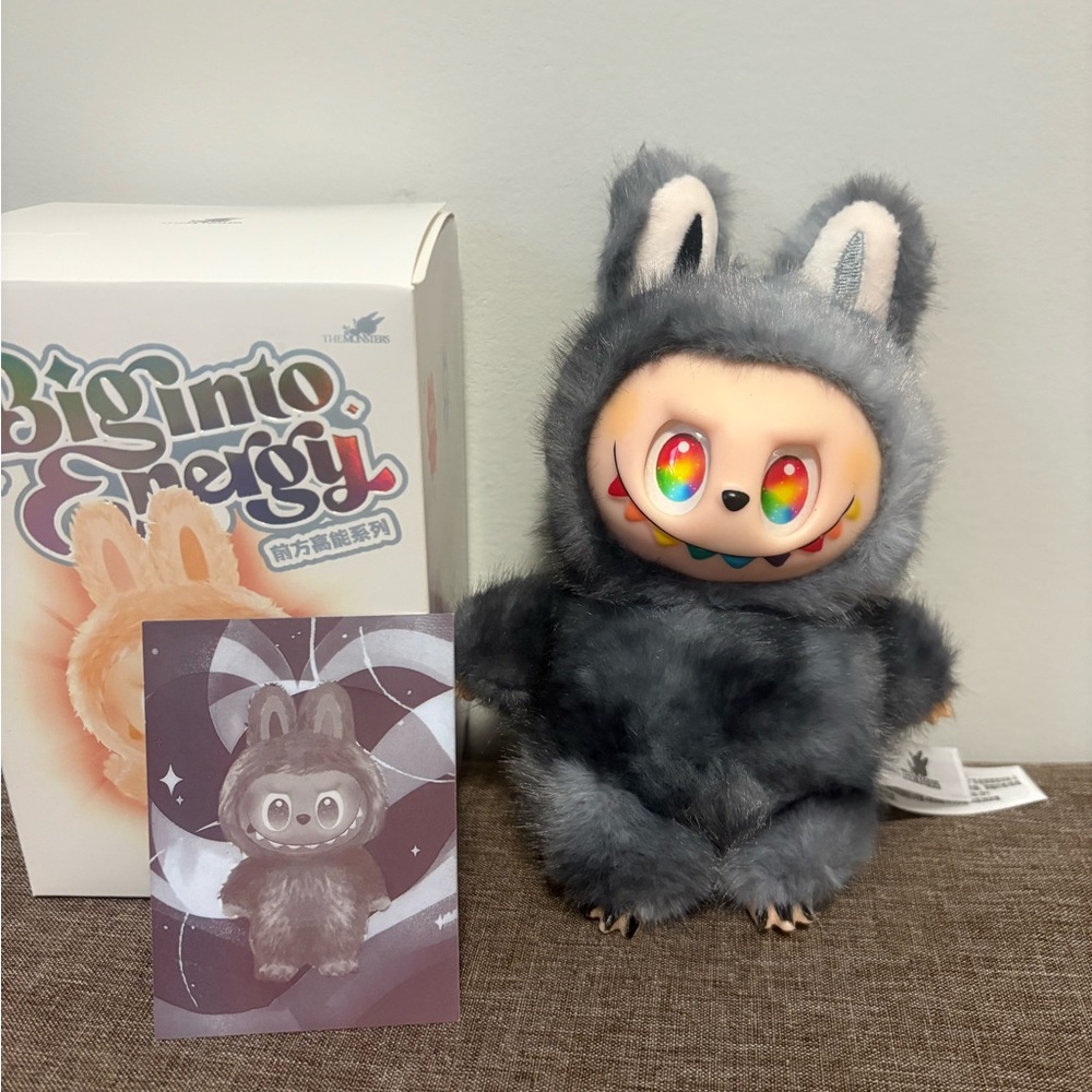 Labubu Big into energy secret ID